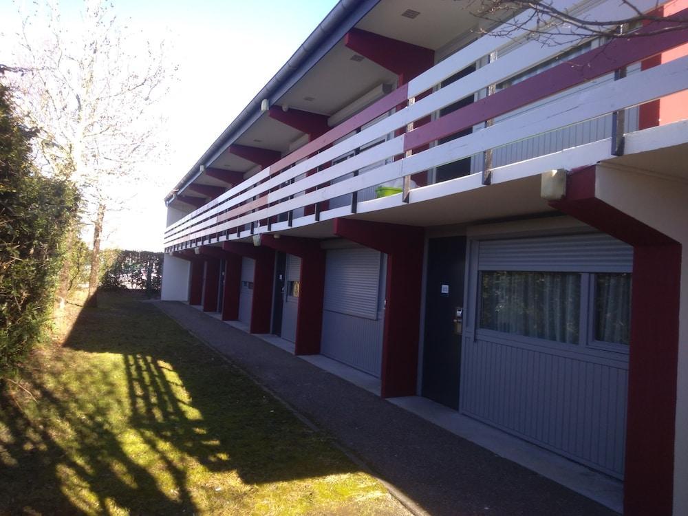 Kyriad Bordeaux - Merignac Aeroport Hotel Exterior photo