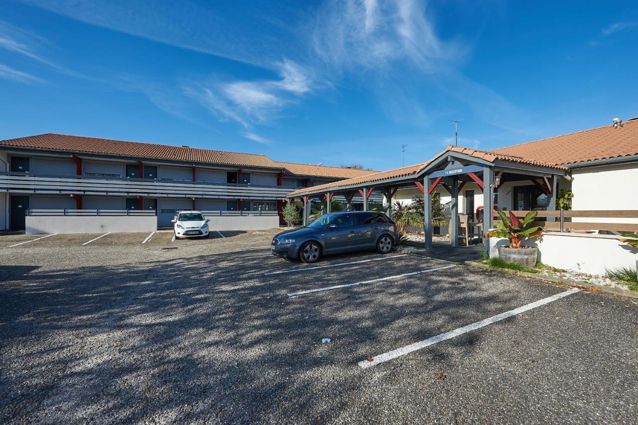 Kyriad Bordeaux - Merignac Aeroport Hotel Exterior photo