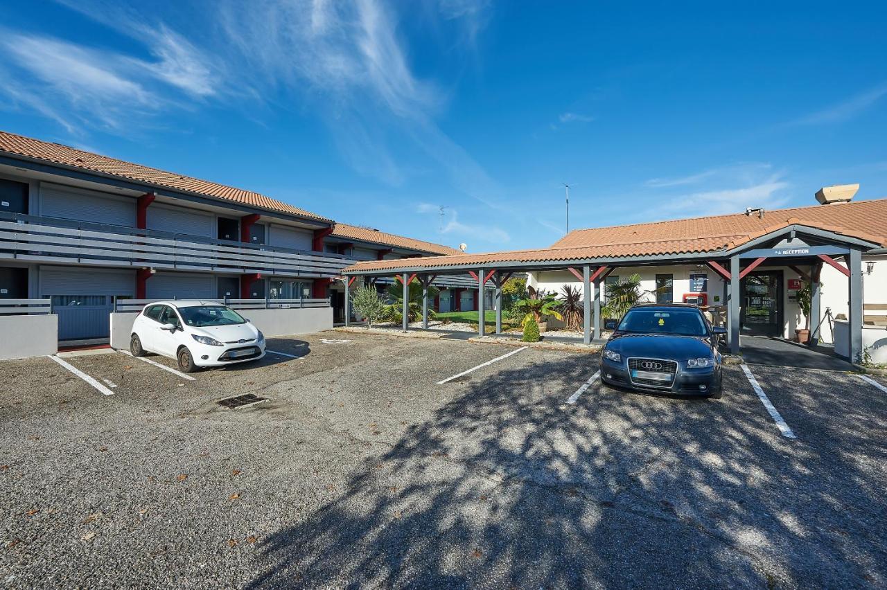 Kyriad Bordeaux - Merignac Aeroport Hotel Exterior photo